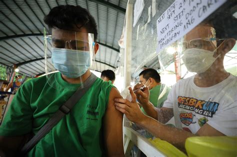 qc services.quezon city.gov.ph/qcvaxeasy|How to Register for a Vaccine .